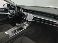 Вид на салон