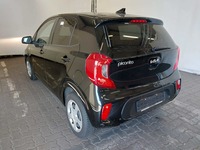 Widok z tyłu po stronie lewej