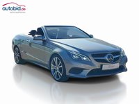 Skats no labās puses priekšā