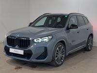 Pogled od napred levo