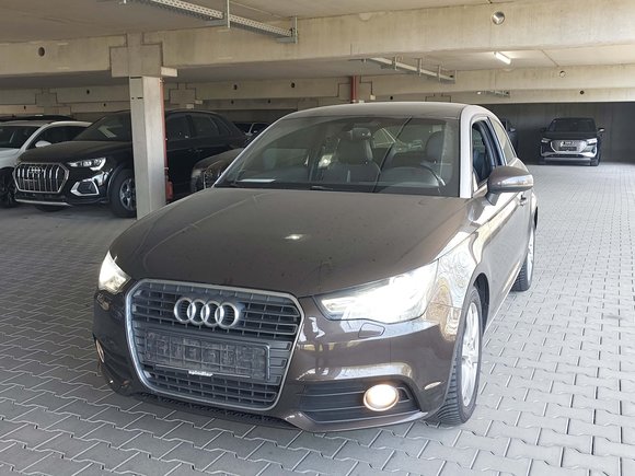 Náhled zpředu zleva