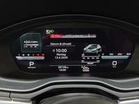 Pohled na přístrojovou desku