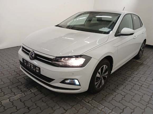 Вид спереди слева