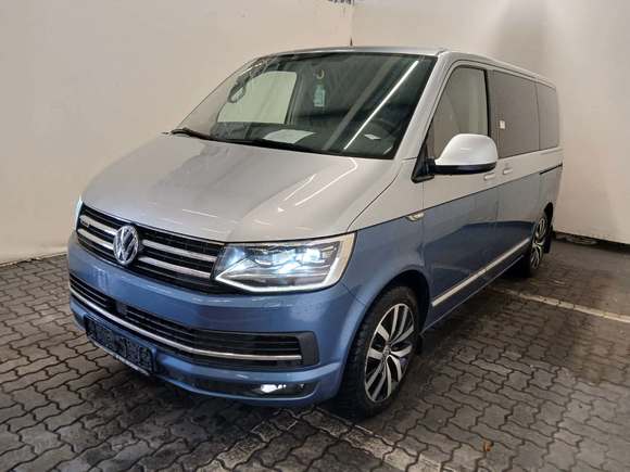 Вид спереди слева