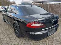 Изглед отзад отляво