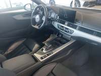 Вид на салон