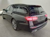 Widok z tyłu po stronie lewej