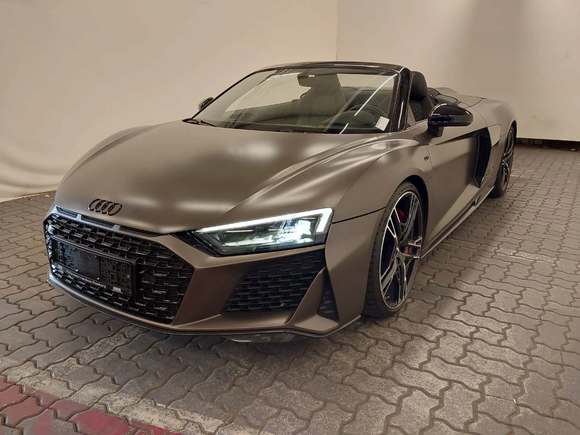 Widok z przodu po stronie lewej