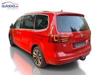 Vaade tagant vasakult