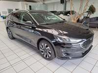 Náhled zpředu zprava