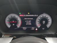 Pohled na přístrojovou desku