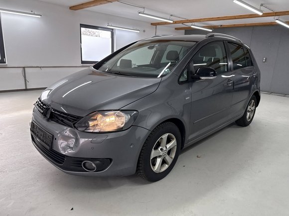 Pogled od napred levo