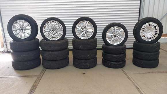 Pogled sprijeda lijevo