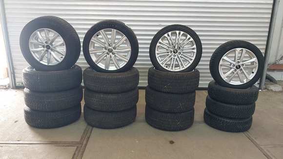 Skats no kreisās puses priekšā