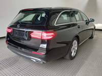 Náhled zezadu zprava