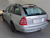 Вид сзади слева