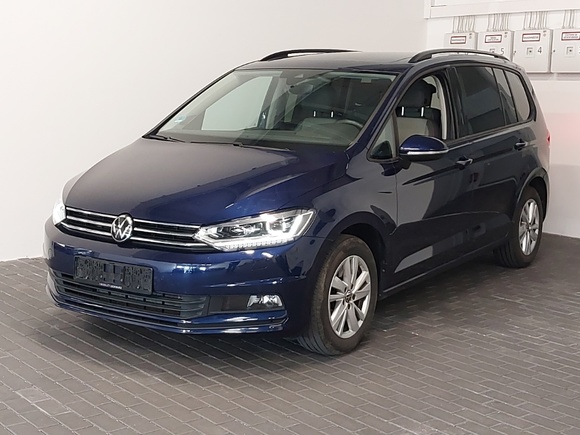 Pogled od napred levo