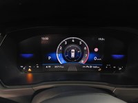 Pogled na kombinovani instrument