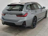 Pogled od pozadi desno