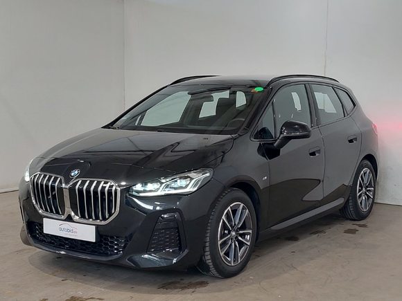 Náhled zpředu zleva