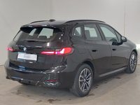 Skats no labās puses aizmugurē