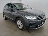 Вид спереди справа