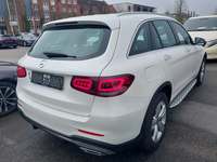 Vue de l’arrière droit