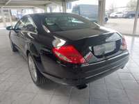 Widok z tyłu po stronie lewej