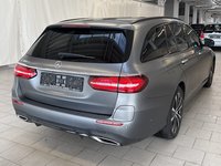 Вид сзади справа