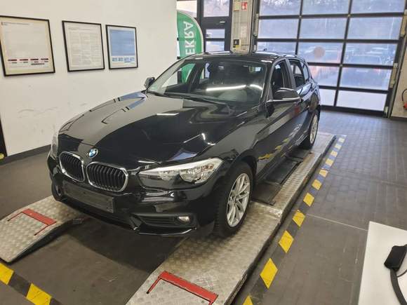 Вид спереди слева