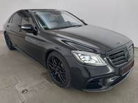 Skats no labās puses priekšā