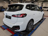 Вид сзади справа