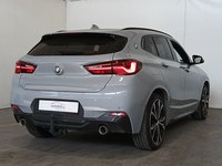 Widok z tyłu po stronie prawej