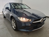 Náhled zpředu zprava