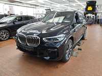 Pogled sprijeda lijevo