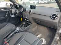 Вид на салон