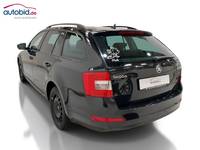 Widok z tyłu po stronie lewej