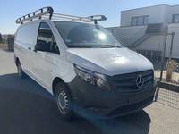 Náhled zpředu zprava