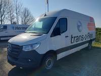 Вид спереди слева