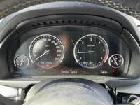 Pohled na přístrojovou desku