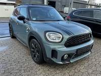 Skats no labās puses priekšā