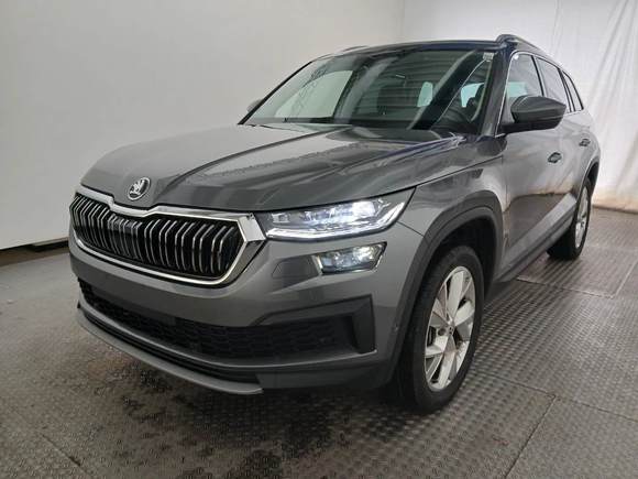 Вид спереди слева