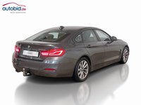 Skats no labās puses aizmugurē