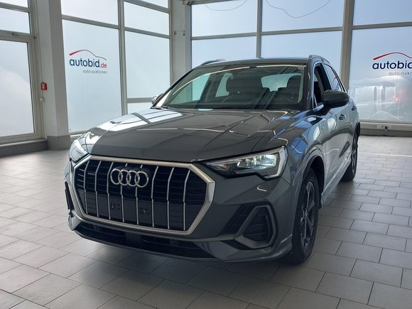 Pogled od napred levo