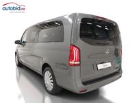 Widok z tyłu po stronie lewej