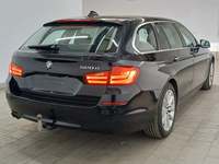 Aanzicht achter rechts