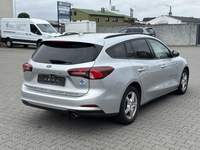 Widok z tyłu po stronie prawej