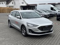 Widok z przodu po stronie prawej