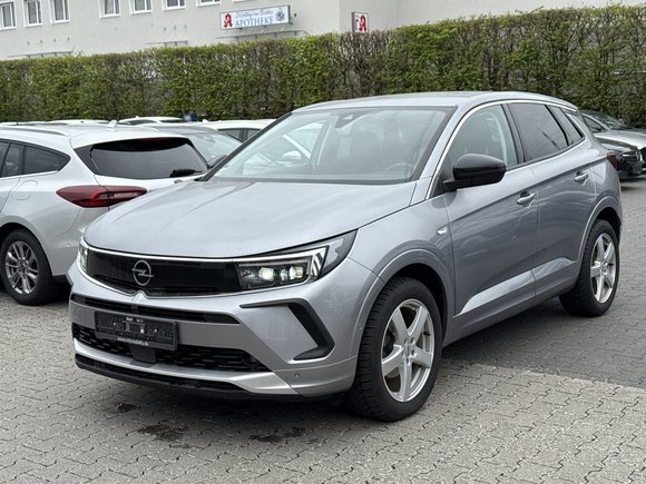 Widok z przodu po stronie lewej