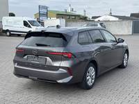 Aanzicht achter rechts